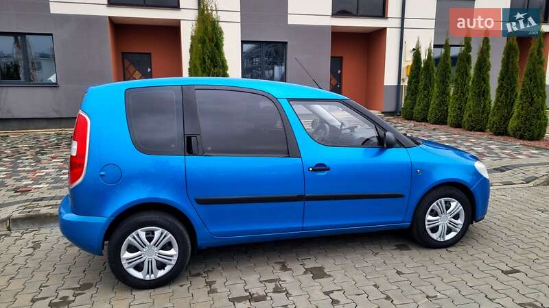Микровэн Skoda Roomster 2009 в Луцке фото 12 Микровэн Skoda Roomster 2009 в Луцке