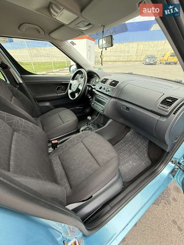 Микровэн Skoda Roomster 2011 в Виннице