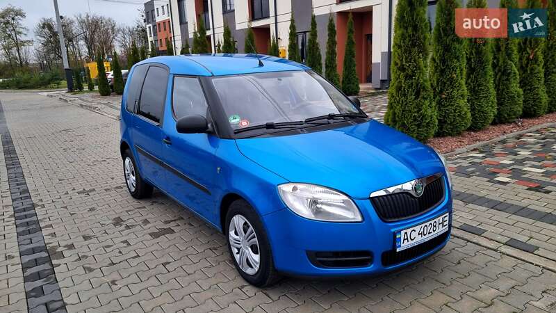 Микровэн Skoda Roomster 2009 в Луцке