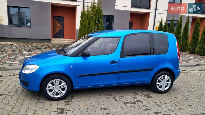 Микровэн Skoda Roomster 2009 в Луцке