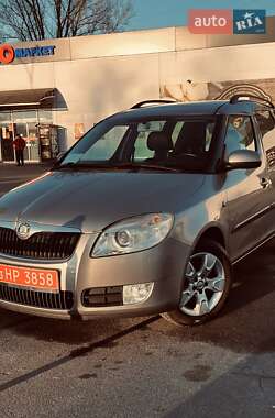 Микровэн Skoda Roomster 2006 в Шостке