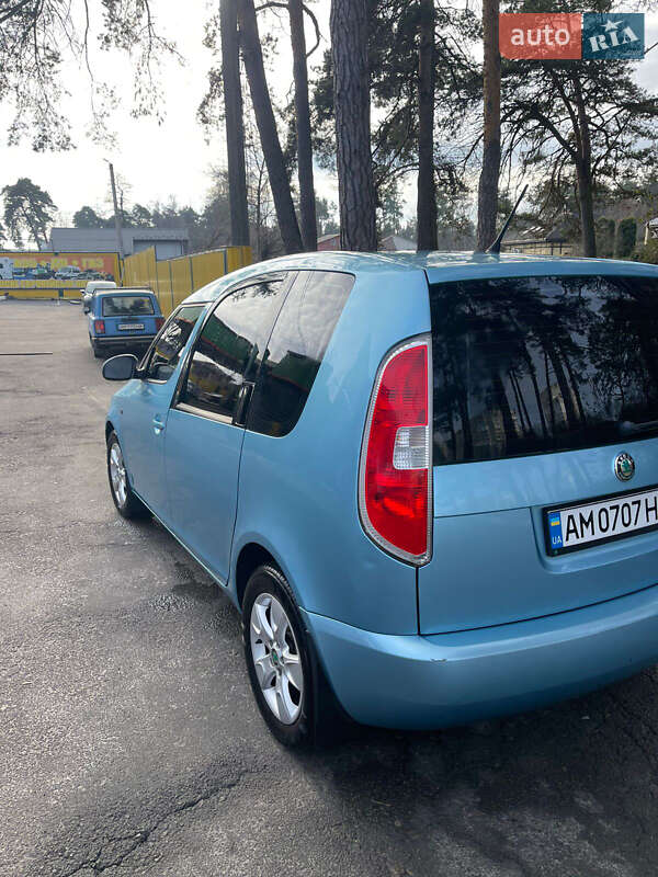Микровэн Skoda Roomster 2013 в Житомире