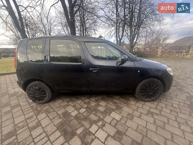 Микровэн Skoda Roomster 2006 в Ивано-Франковске