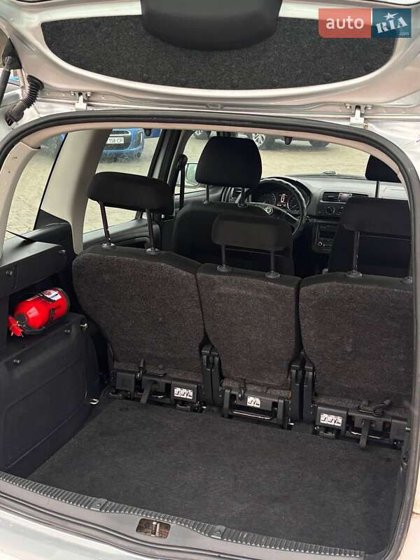 Микровэн Skoda Roomster 2010 в Львове