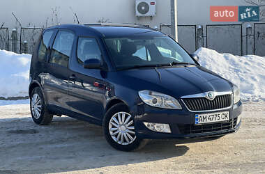 Микровэн Skoda Roomster 2012 в Житомире