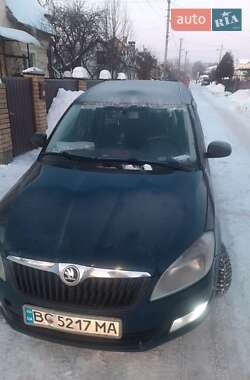 Микровэн Skoda Roomster 2013 в Львове
