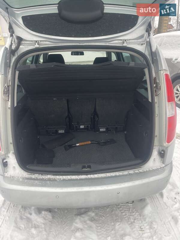 Микровэн Skoda Roomster 2014 в Ковеле