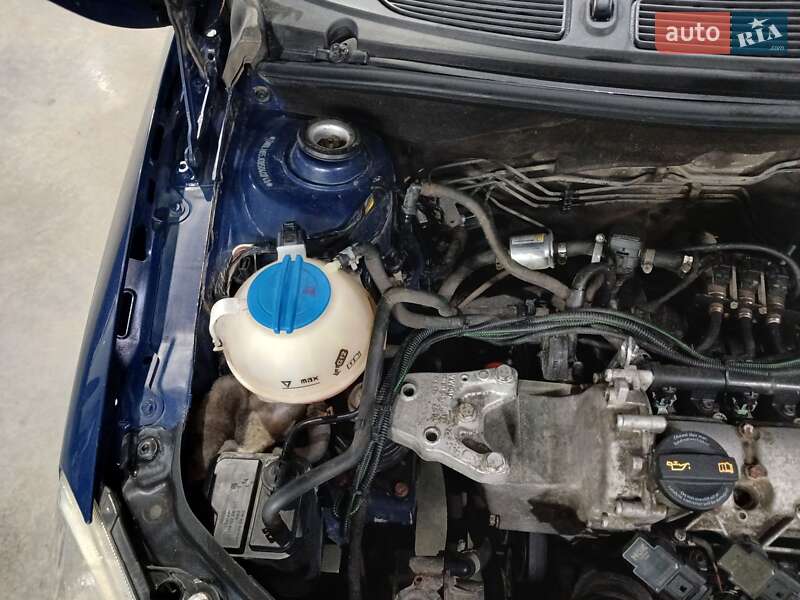 Микровэн Skoda Roomster 2009 в Львове