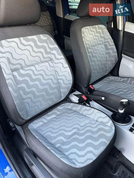 Микровэн Skoda Roomster 2006 в Ужгороде