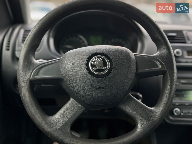 Микровэн Skoda Roomster 2013 в Львове