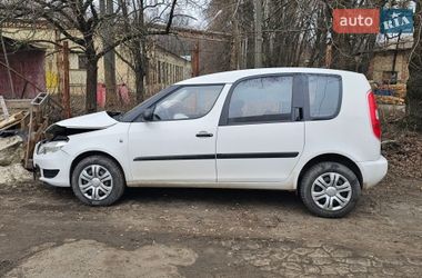 Микровэн Skoda Roomster 2012 в Киеве