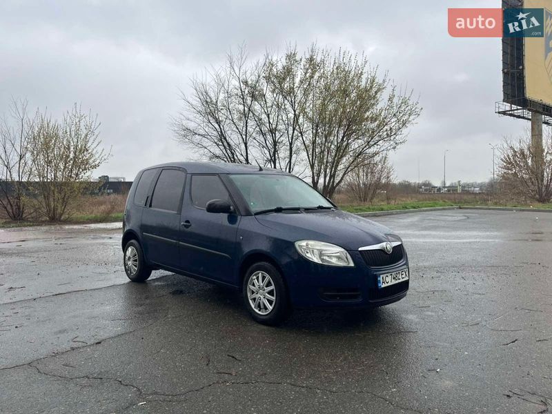 Микровэн Skoda Roomster 2009 в Борисполе