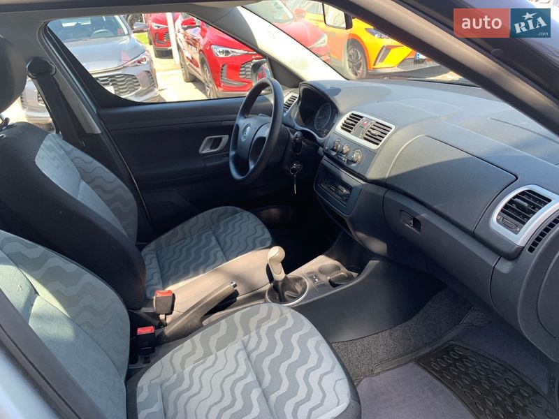 Микровэн Skoda Roomster 2008 в Киеве