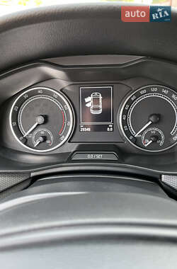 Хетчбек Skoda Scala 2023 в 