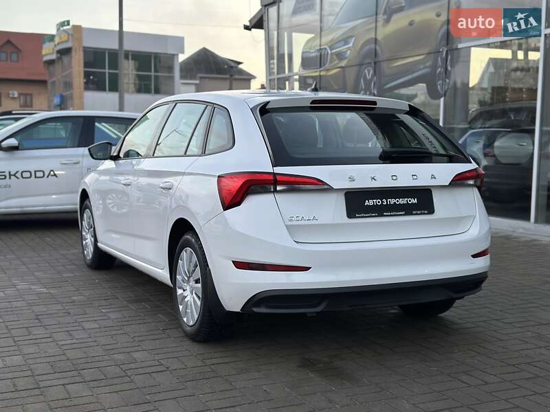 Хэтчбек Skoda Scala 2023 в Киеве