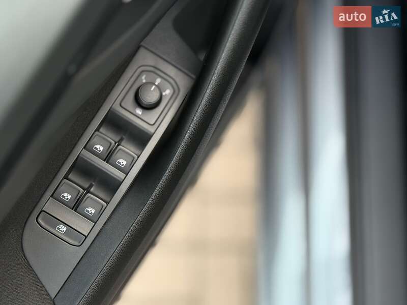 Хетчбек Skoda Scala 2024 в Києві фото 18 Хетчбек Skoda Scala 2024 в Києві