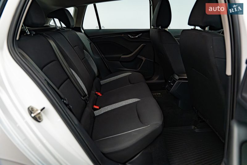 Хэтчбек Skoda Scala 2021 в Киеве