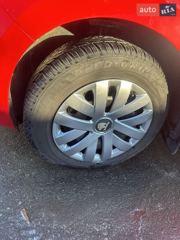 Хэтчбек Skoda Spaceback 2015 в Одессе