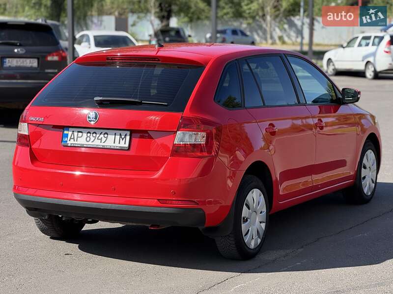 Хэтчбек Skoda Spaceback 2015 в Днепре
