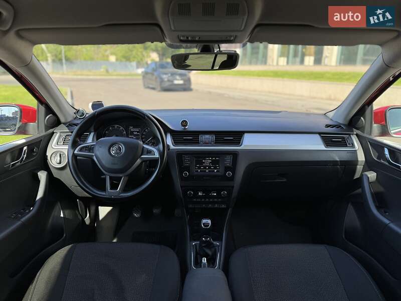 Хэтчбек Skoda Spaceback 2015 в Днепре