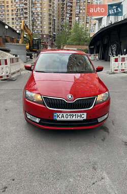 Хэтчбек Skoda Spaceback 2015 в Киеве
