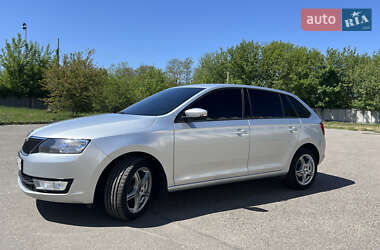 Хэтчбек Skoda Spaceback 2017 в 