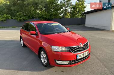 Хэтчбек Skoda Spaceback 2016 в 