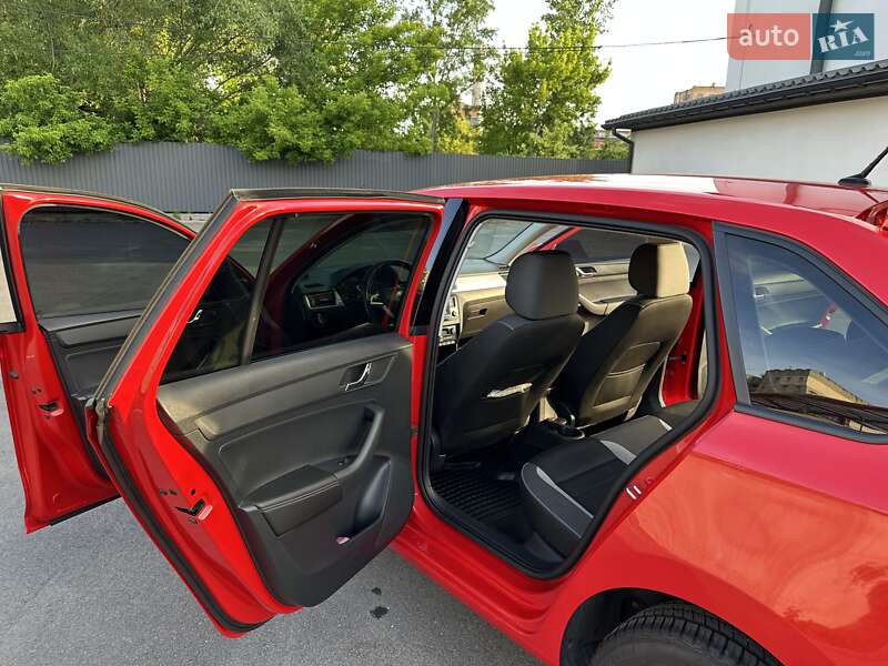 Хэтчбек Skoda Spaceback 2016 в Виннице