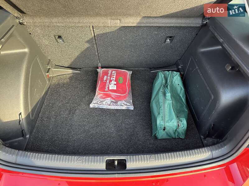 Хэтчбек Skoda Spaceback 2016 в Виннице