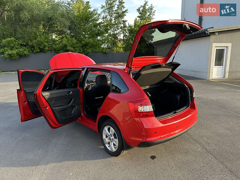 Хэтчбек Skoda Spaceback 2016 в Виннице