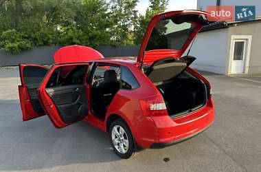 Хэтчбек Skoda Spaceback 2016 в 