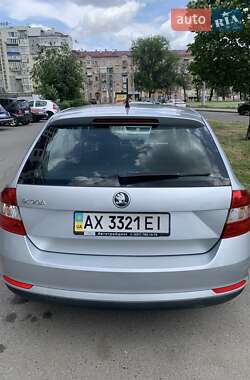 Хэтчбек Skoda Spaceback 2014 в 