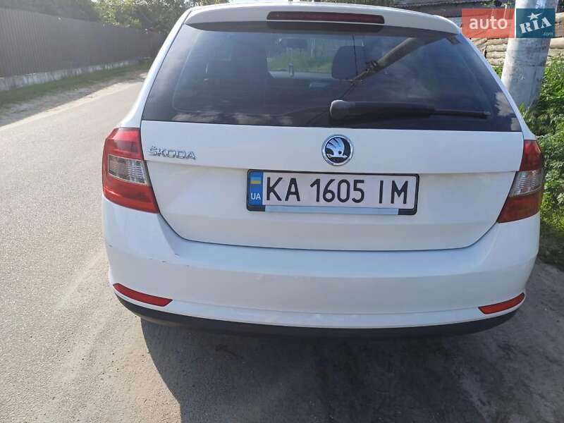 Хэтчбек Skoda Spaceback 2015 в Киеве