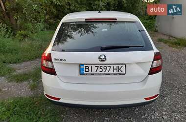 Хэтчбек Skoda Spaceback 2018 в 