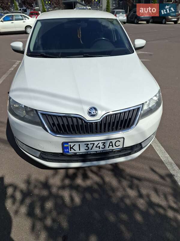 Хетчбек Skoda Spaceback 2017 в Києві