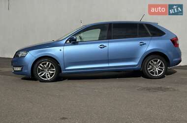 Хэтчбек Skoda Spaceback 2015 в 