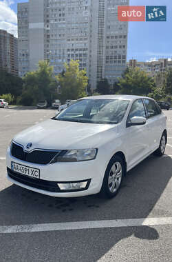 Skoda Spaceback 2016