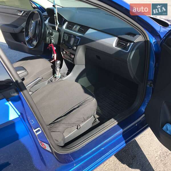 Хэтчбек Skoda Spaceback 2015 в Запорожье