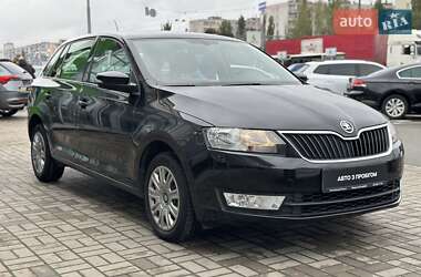 Хэтчбек Skoda Spaceback 2017 в 