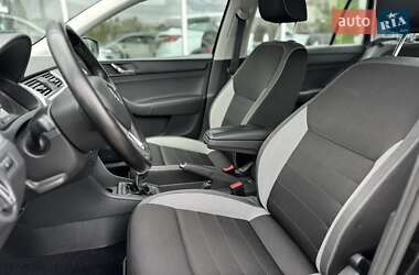 Хэтчбек Skoda Spaceback 2017 в 