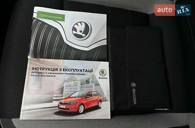 Хэтчбек Skoda Spaceback 2017 в 