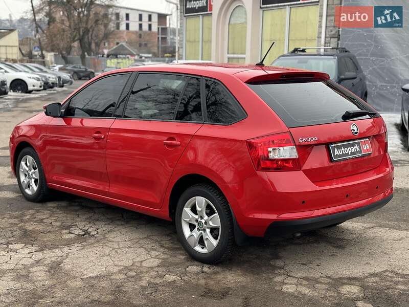 Хетчбек Skoda Spaceback 2016 в Вінниці