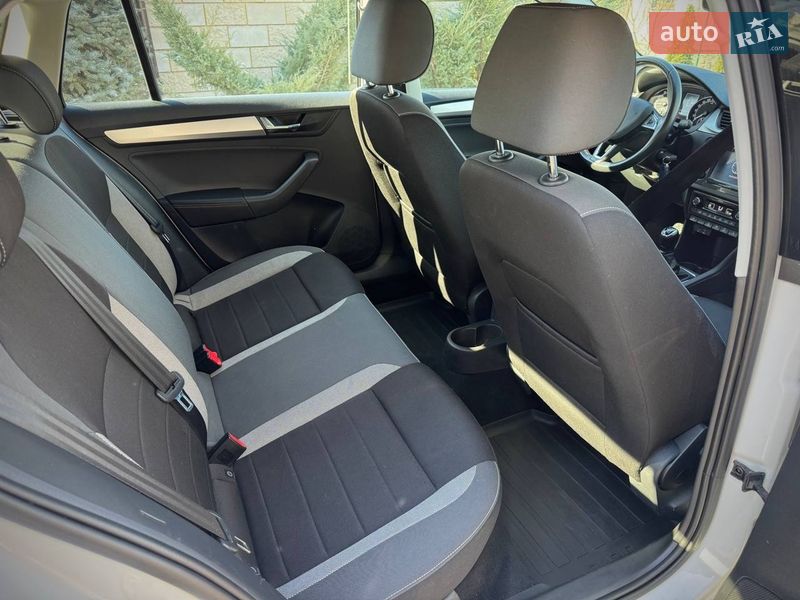 Хэтчбек Skoda Spaceback 2018 в Днепре фото 9 Хэтчбек Skoda Spaceback 2018 в Днепре