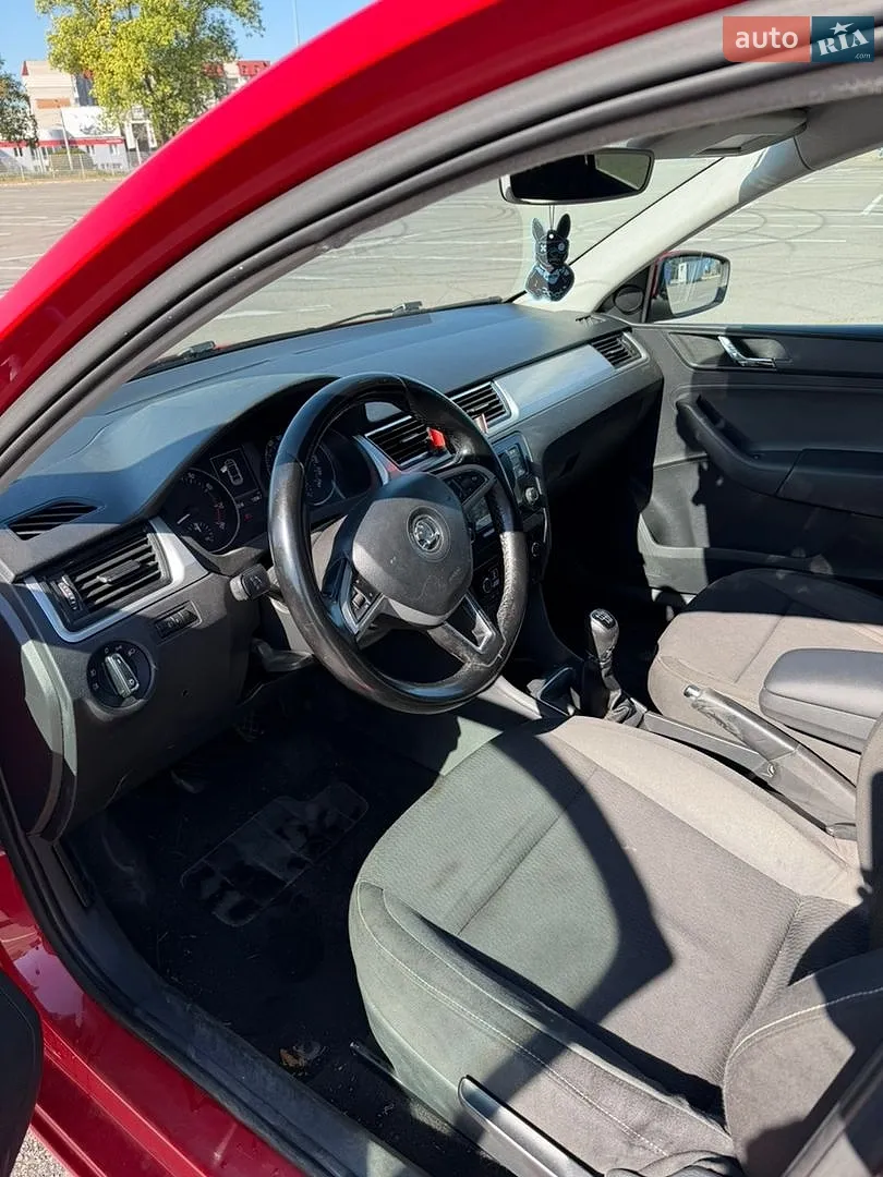 2015 Skoda Rapid - мініатюра 15