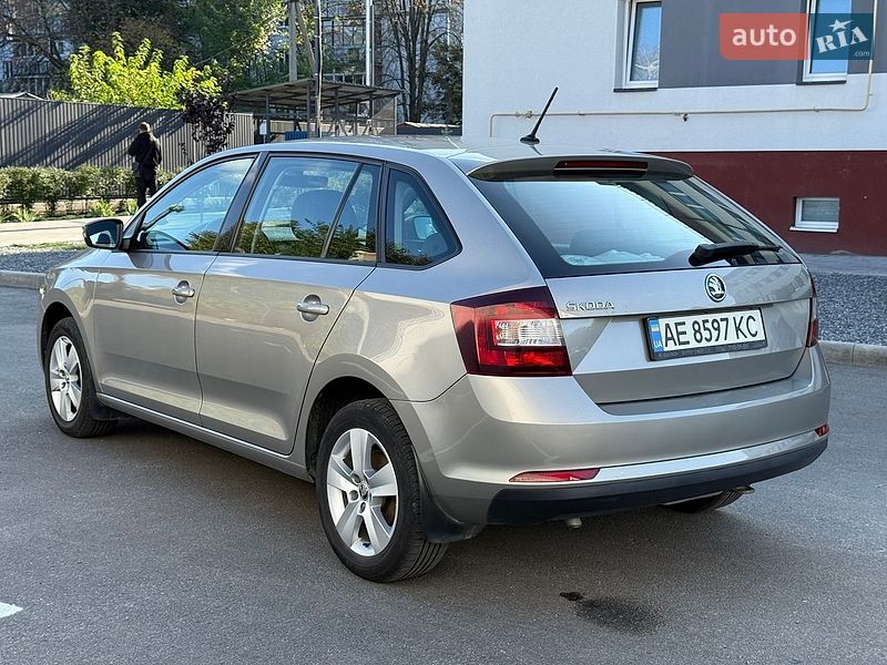 Хэтчбек Skoda Spaceback 2018 в Днепре