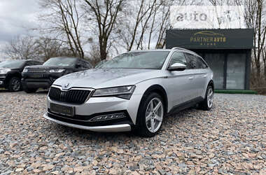 Skoda Superb Scout 2020