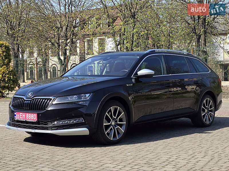 Skoda Superb Scout 2020