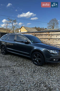 Універсал Skoda Superb Scout 2015 в Стрілках