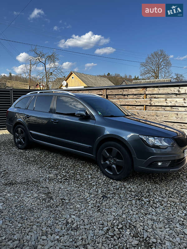 Універсал Skoda Superb Scout 2015 в 