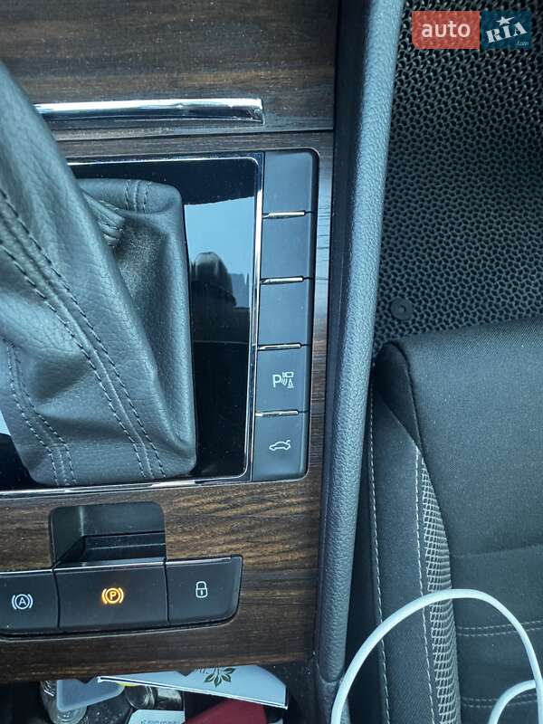 Универсал Skoda Superb Scout 2021 в Виннице